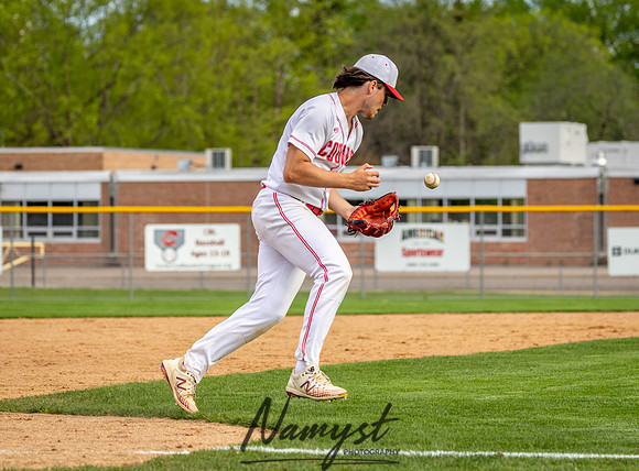 Centennial vs Duluth East Varsity Baseball 486