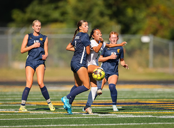 Mounds View vs Mahtomedi Girls Varisty Soccer 53