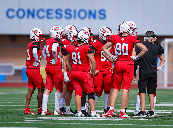 Centennial vs STMA JV Football 331
