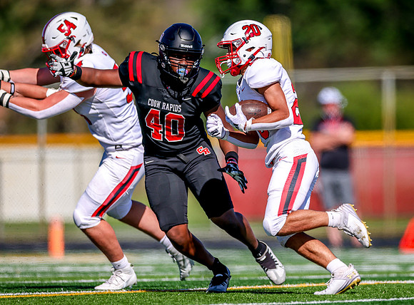 Centennial vs Coon Rapids Varsity Football 84