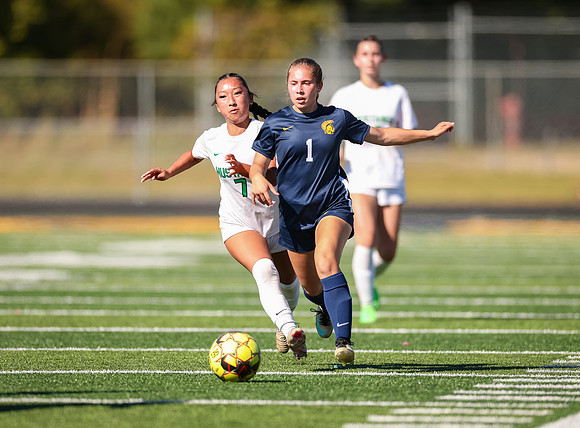Mounds View vs Mahtomedi Girls Varisty Soccer 122