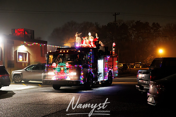 Lexington Fire - Santa Claus Around Town 44