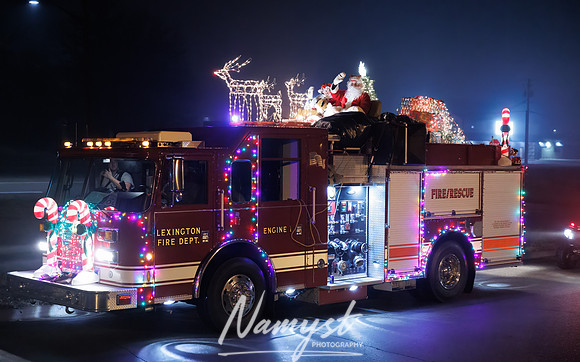 Lexington Fire - Santa Claus Around Town 81