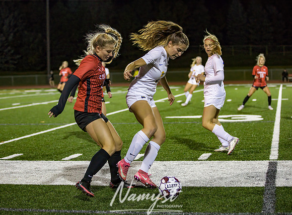 Centennial vs Wayzata Girls Varsity Soccer State Quarterfinals Game 011
