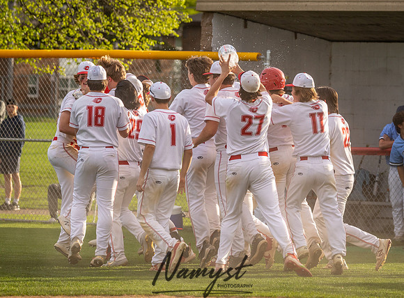 Centennial vs Blaine Varsity Baseball 520