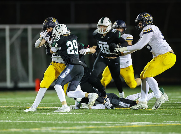 Mounds View vs Prior Lake Varsity Football 180