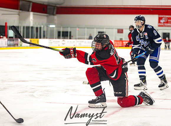 Centennial vs St. Thomas Academy Varsity Hockey 212
