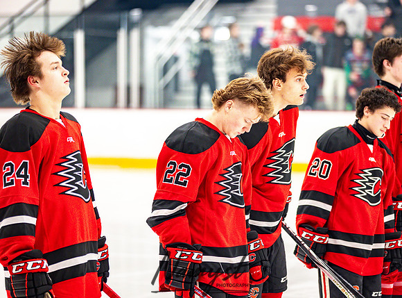 Centennial vs St. Thomas Academy Varsity Hockey 32