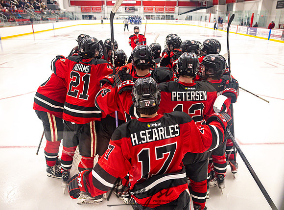 Centennial vs St. Thomas Academy Varsity Hockey 46