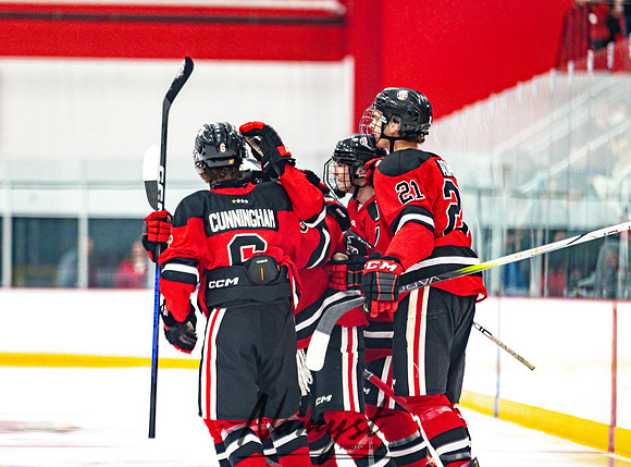 Centennial vs St. Thomas Academy Varsity Hockey 61