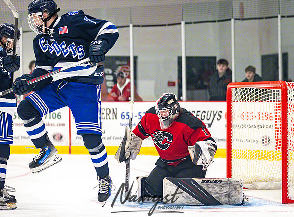 Centennial vs St. Thomas Academy Varsity Hockey 83