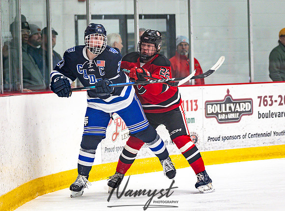 Centennial vs St. Thomas Academy Varsity Hockey 97