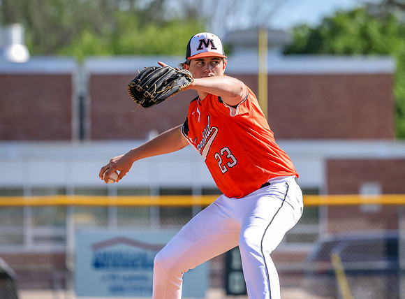 Centennial vs Moorhead Baseball 457