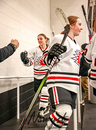 Centennial vs Wayzata Varsity Hockey 17