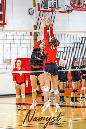 Centennial vs Cambridge Isanti Girls Varsity Volleyball 007