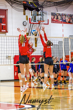 Centennial vs Cambridge Isanti Girls Varsity Volleyball 012