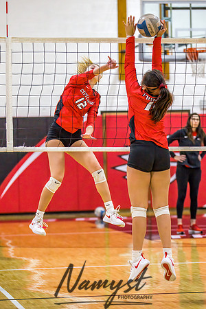 Centennial vs Cambridge Isanti Girls Varsity Volleyball 013
