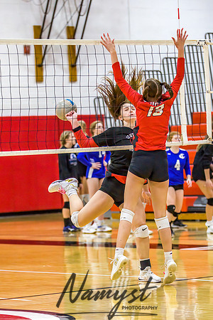 Centennial vs Cambridge Isanti Girls Varsity Volleyball 016