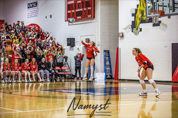 Centennial vs Cambridge Isanti Girls Varsity Volleyball 057