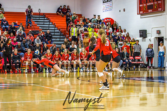Centennial vs Cambridge Isanti Girls Varsity Volleyball 058