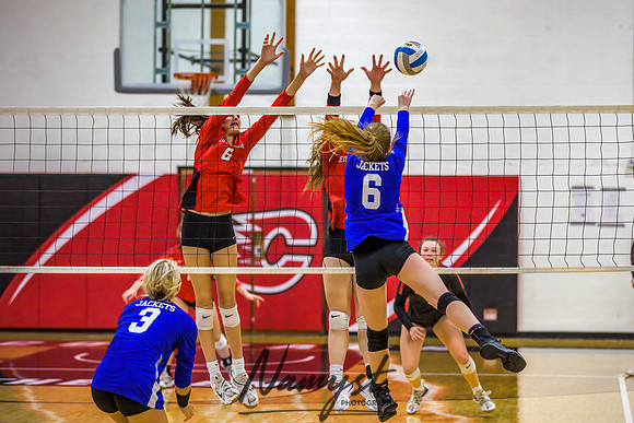 Centennial vs Cambridge Isanti Girls Varsity Volleyball 075