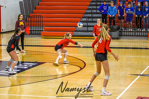 Centennial vs Cambridge Isanti Girls Varsity Volleyball 111