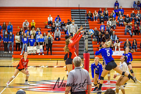 Centennial vs Cambridge Isanti Girls Varsity Volleyball 126