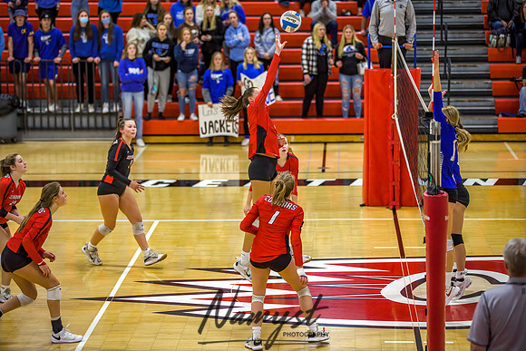 Centennial vs Cambridge Isanti Girls Varsity Volleyball 135