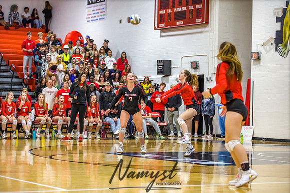 Centennial vs Cambridge Isanti Girls Varsity Volleyball 165