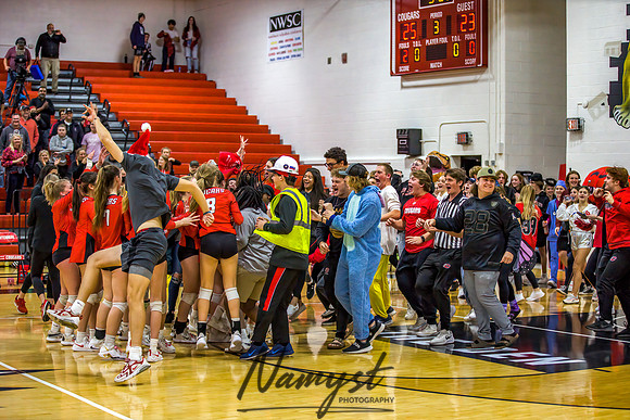 Centennial vs Cambridge Isanti Girls Varsity Volleyball 199