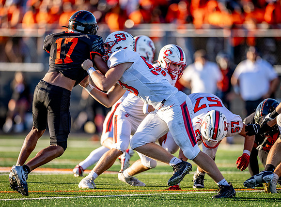 Centennial vs Osseo Varisty Football 16