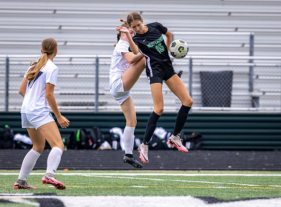 Mounds View vs Blaine Varsity Soccer 108