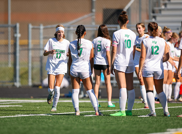 Mounds View vs Mahtomedi Girls Varisty Soccer 17
