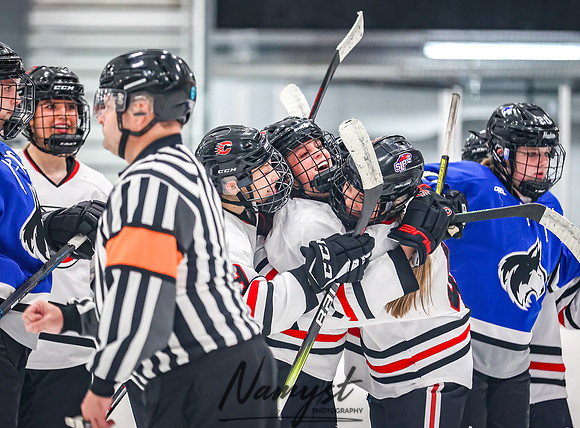 Centennial vs Owatonna Varsity Hockey 195