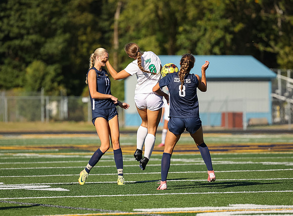 Mounds View vs Mahtomedi Girls Varisty Soccer 264