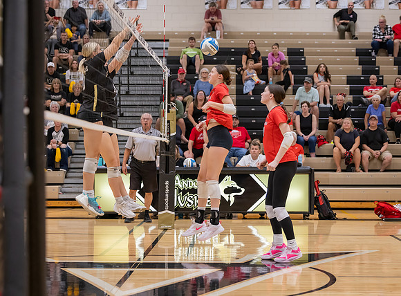 Centennial vs Andover Girls Varsity Volleyball 22