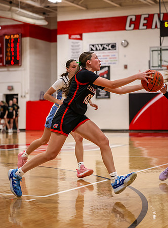 Centennial vs Blaine Girls Varsity Basketball 101