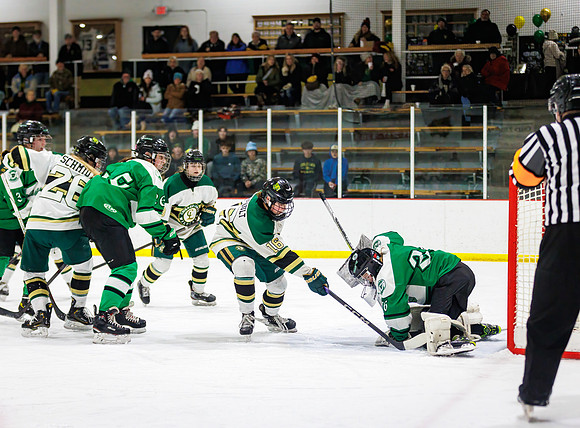 Chisago vs Pine City Varsity Hockey 417