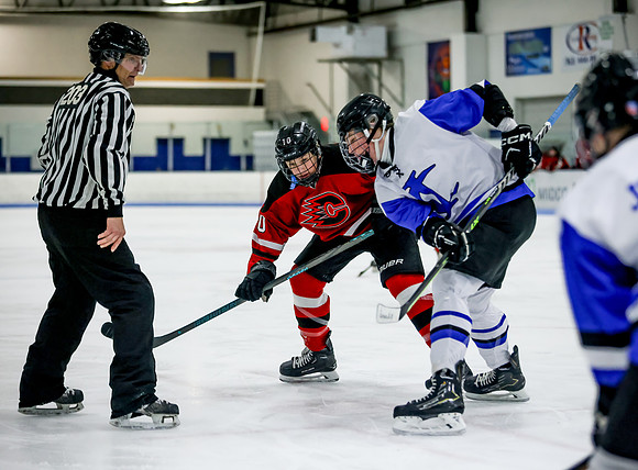 Centennial vs Cambridge Isanti Hockey 44