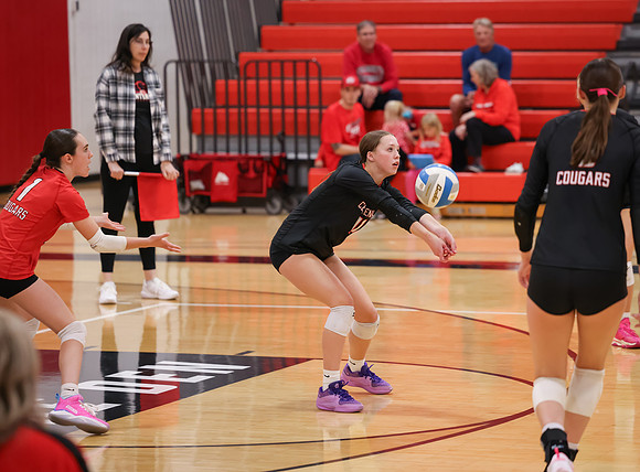 Centennial vs Hopkins Girls Varsity Volleyball 125