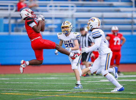 Centennial vs STMA JV Football 231