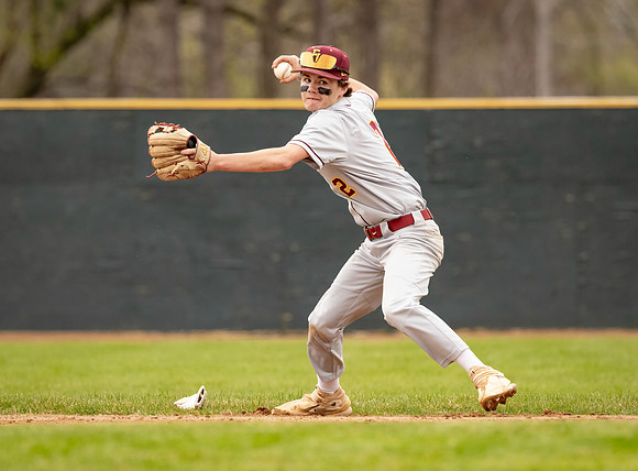 Forest Lake vs Duluth East Varsity Baseball 397
