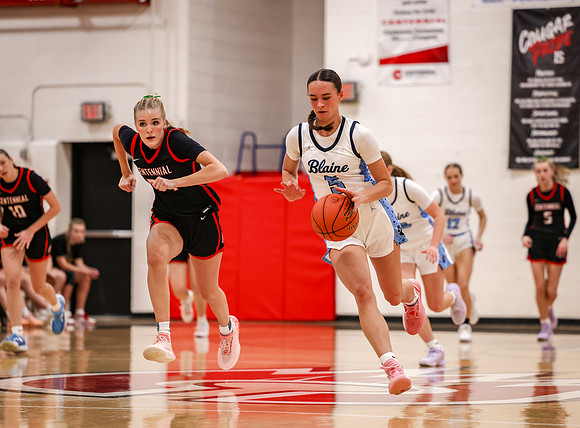 Centennial vs Blaine Girls Varsity Basketball 180