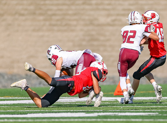 Centennial vs Anoka JV Football 1033