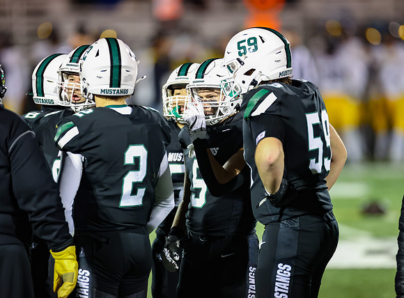 Mounds View vs Prior Lake Varsity Football 222