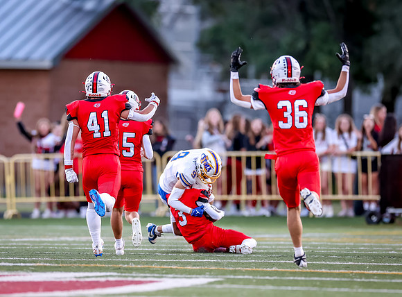 Centennial vs STMA Varsity Football 159