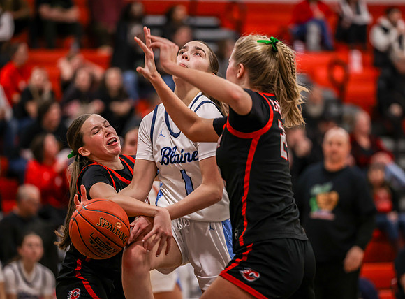 Centennial vs Blaine Girls Varsity Basketball 257