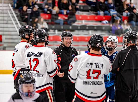 Centennial vs Blaine Varsity Hockey 112