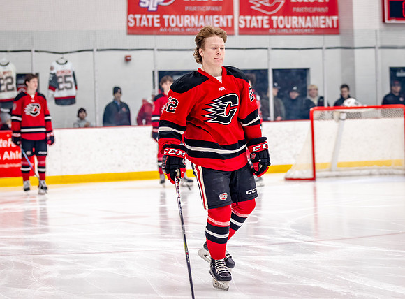 Centennial vs Blaine Varsity Hockey 185