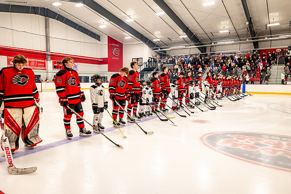 Centennial vs Blaine Varsity Hockey 193